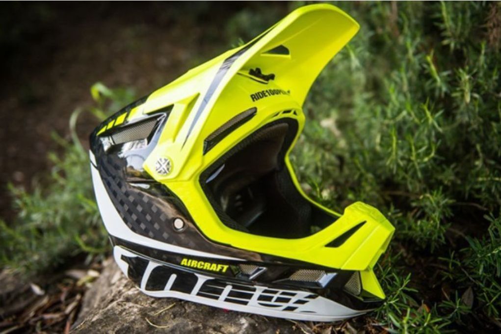 100% Aircraft helmet